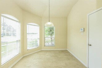 18402 Each Elm Way in Houston, TX - Building Photo - Building Photo