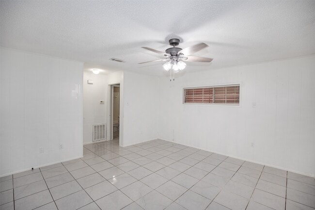 property at 2020 Rosalee St