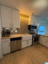 118 W Green in Vestavia Hills, AL - Building Photo