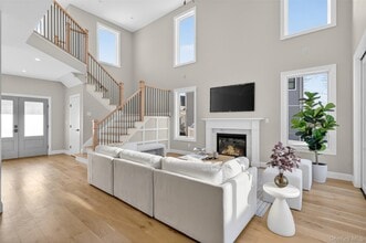 24 Wildwood Dr in Rock Tavern, NY - Building Photo - Building Photo