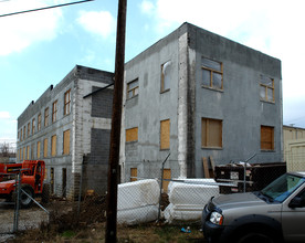 North Central Village in Knoxville, TN - Building Photo - Building Photo