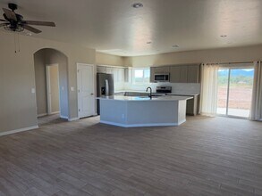 408 E Birch St in Huachuca City, AZ - Building Photo - Building Photo