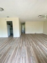 11003 Ridge Ave in Fort Pierce, FL - Building Photo - Building Photo