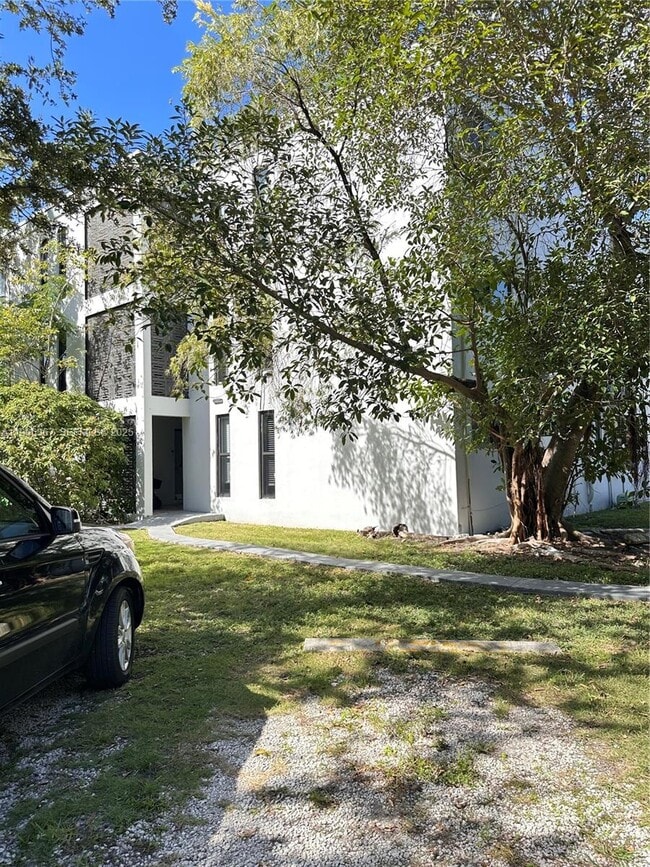 property at 5991 SW 76th St