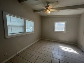 9809 S Padre Island Dr in Corpus Christi, TX - Building Photo - Building Photo