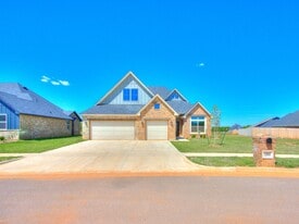 12905 NW 143rd St in Piedmont, OK - Building Photo