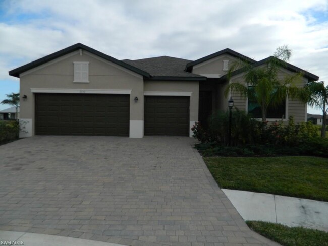 property at 3350 Antilla Ct