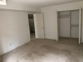 5000 Battery Ln, Unit 201 in Bethesda, MD - Building Photo - Building Photo