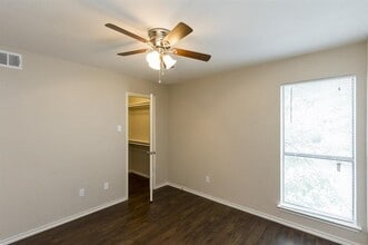 1317 Annex Ave-Unit -325 in Dallas, TX - Building Photo - Building Photo