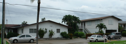 Geier Apartments in Cape Coral, FL - Building Photo - Building Photo