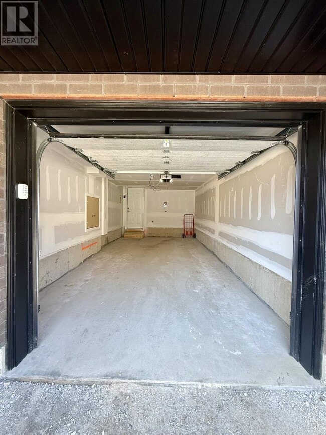 313 Conklin Rd in Brantford, ON - Building Photo - Building Photo