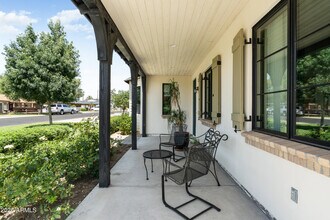 4901 E Amelia Ave in Phoenix, AZ - Building Photo - Building Photo