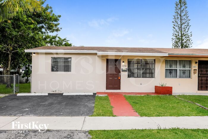 3453 NW 191st St in Miami Gardens, FL - Foto de edificio