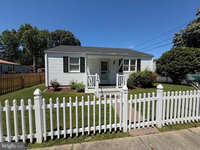 property at 520 Taggart St