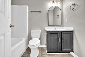 732 Shadow Lake Dr in Lithonia, GA - Building Photo - Building Photo