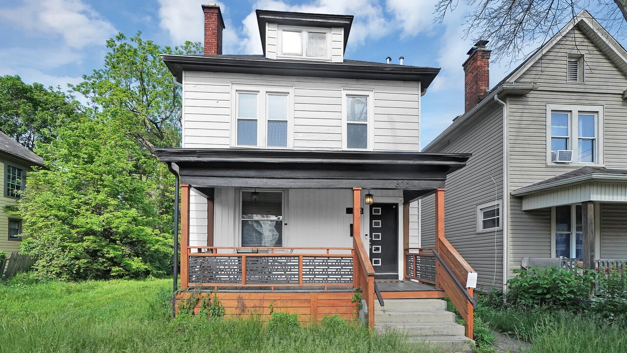 873 Ellsworth Ave in Columbus, OH - Building Photo