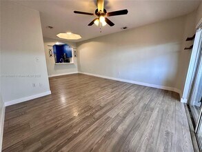 120 SW 109th Ave in Miami, FL - Building Photo - Building Photo
