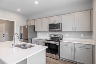 2762 Residences in Murfreesboro, TN - Building Photo