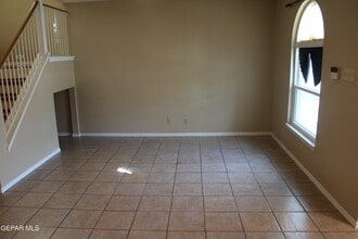 6832 Canyon View Ln in El Paso, TX - Building Photo - Building Photo