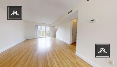 156 N Beacon St in Boston, MA - Building Photo - Building Photo