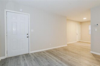 2841 Belvedere Ln in Decatur, GA - Foto de edificio - Building Photo