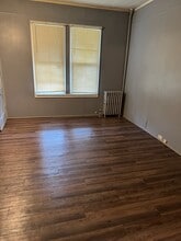 320 N Hyde Park Ave, Unit 2 in Scranton, PA - Building Photo - Building Photo