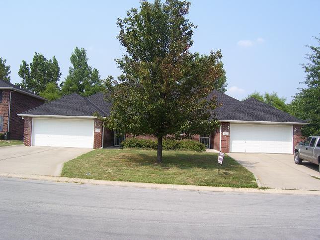 520 Maple St Apartments and Nearby Warrensburg Apartments