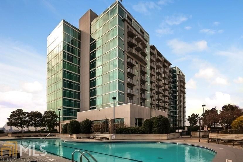 250 Pharr Rd NE-Unit -810 in Atlanta, GA - Building Photo