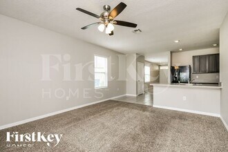 621 Squires Grove Dr in Winter Haven, FL - Building Photo - Building Photo