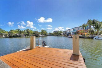 860 NE 78th St in Miami, FL - Building Photo - Building Photo