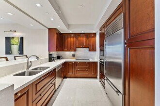 2700 N Ocean Dr in Riviera Beach, FL - Building Photo - Building Photo