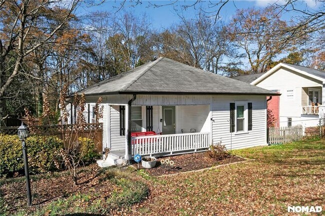 2218 Dunseath Ave NW in Atlanta, GA - Building Photo - Building Photo