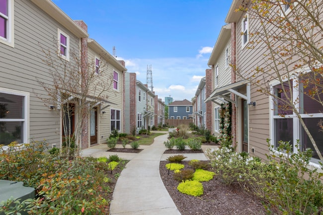 515 Division St in Lake Charles, LA - Building Photo - Building Photo
