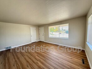 4366 15th Ave S in Seattle, WA - Building Photo - Building Photo