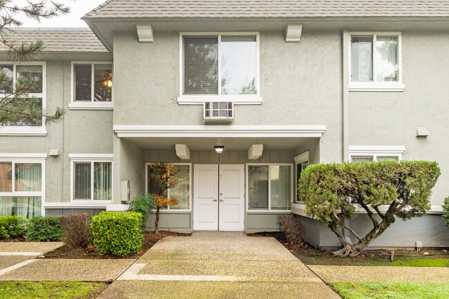 Heatherwood Apartments