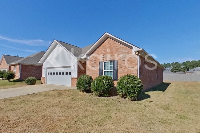 318 Golden Eagle Cir in Jasper, AL - Building Photo - Building Photo