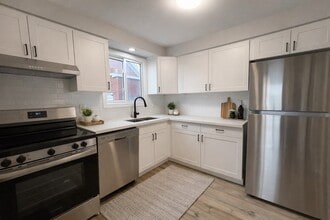 105 Morgan Ave in Kitchener, ON - Building Photo - Building Photo