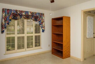 9231 Kostelnik St in Needville, TX - Building Photo - Building Photo