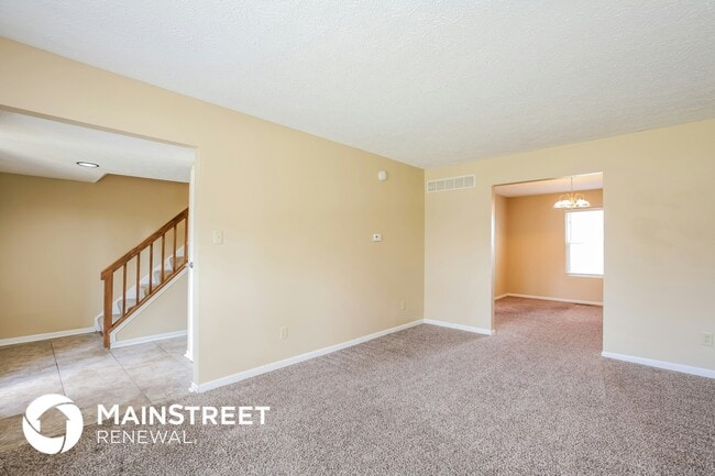 1663 Rogers Cir in Indianapolis, IN - Building Photo - Building Photo
