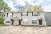 1534 N Addington Ave