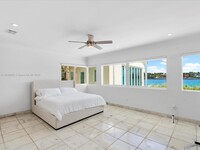 205 N Hibiscus Dr in Miami Beach, FL - Building Photo - Building Photo