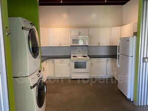 2121 W Hayward Ave in Phoenix, AZ - Building Photo - Building Photo