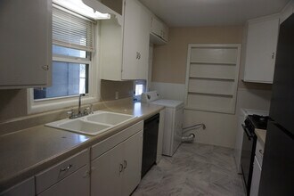 3404 31st St in Lubbock, TX - Building Photo - Building Photo