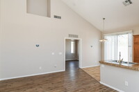 9860 E Escondido Ave in Mesa, AZ - Building Photo - Building Photo