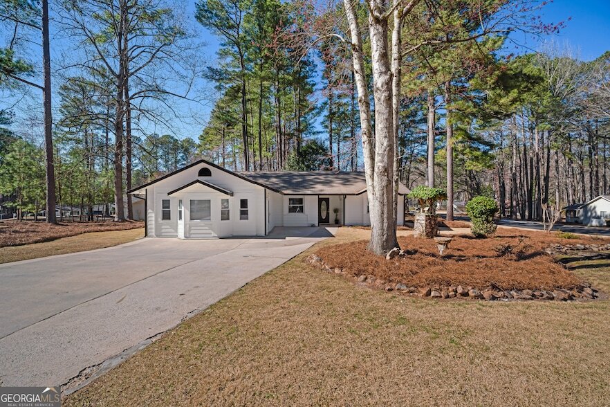 100 Dove Point in Peachtree City, GA - Building Photo