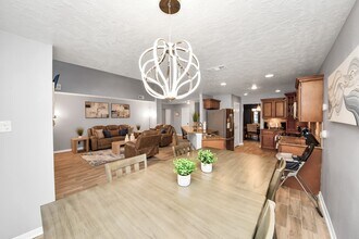 12711 Laurel Bank Way in Houston, TX - Building Photo - Building Photo