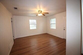 507 Edna St in Weatherford, TX - Building Photo - Building Photo