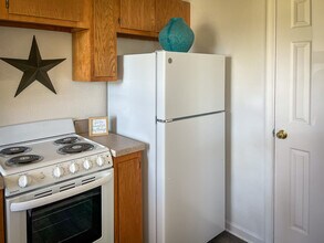 Sterling Oaks Apartments in Norfolk, VA - Building Photo - Building Photo