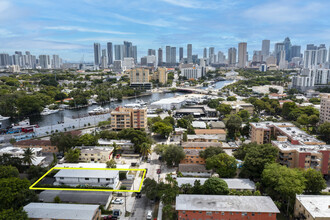 963 NW 5th St in Miami, FL - Building Photo - Building Photo