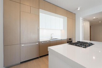 313 W 17th St in Austin, TX - Foto de edificio - Building Photo